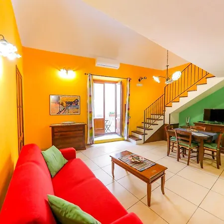 Madonie Holidays * 체팔루