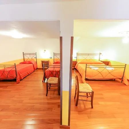 Madonie Holidays Apartment *